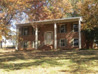 2312 Sycamore Ave NW, Russellville, AL 35653 