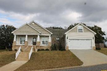 220 Weeping Willow, Headland, AL 36345 