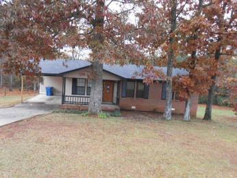 3601 Mary Dr, Oxford, AL 36203 