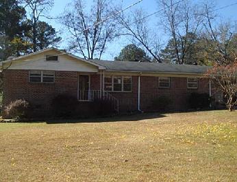 1140 Cardwell Ln, Birmingham, AL 35215 