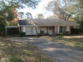 5905 Montfort Rd S, Mobile, AL 36608 