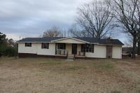 2018 S Lindsay Ln, Athens, AL 35613 