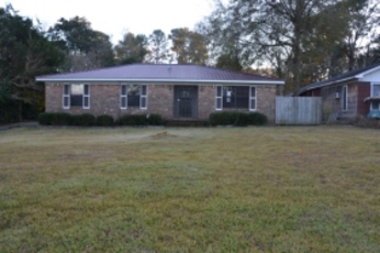 311 Alpine St, Chickasaw, AL 36611 