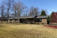104 Kenwood Cir, Gadsden, AL 35904 