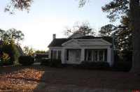 404 S 2nd Avenue, Hartford, AL 36344 