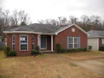 1045 Georgetown Ln, Birmingham, AL 35217 