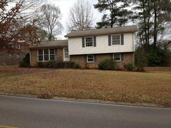 1680 Magnolia St, Gardendale, AL 35071 