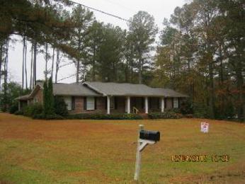 108 Circlewood Drive, Aliceville, AL 35442 
