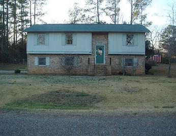 1312 Cape Rd, Anniston, AL 36207 
