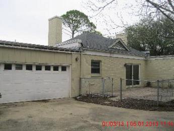 1601 Country Club D, Demopolis, AL 36732 