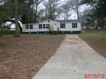 8395 Bennett Rd E, Grand Bay, AL 36541 