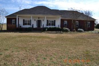 547 Forest Chapel Rd, Hartselle, AL 35640 