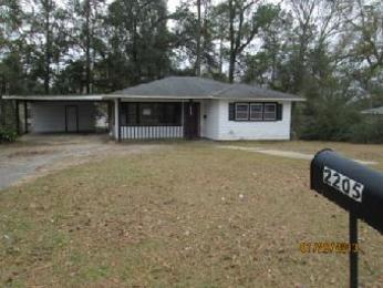 2205 Martin Dr, Mobile, AL 36605 