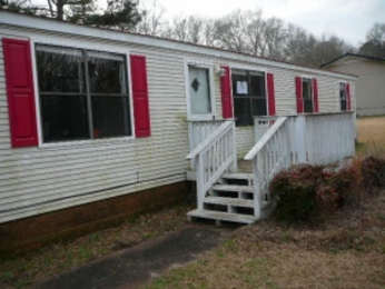 744 Bernard Couch Dr, Anniston, AL 36207 