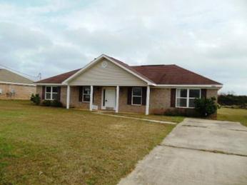 14318 Lexington Dr, Summerdale, AL 36580 