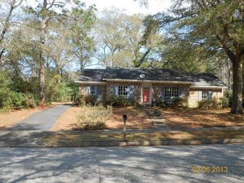 6588 Old Dobbin Dr, Mobile, AL 36695 