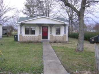 1412 N Houston St, Athens, AL 35611 