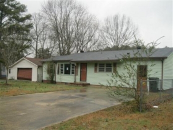 1404 Coffman Dr, Athens, AL 35611 