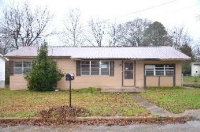 206 E Park St, Sylacauga, AL 35150 