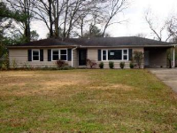 1701 Summerlane SE, Decatur, AL 35601 