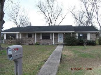 600 E Verbena Ave, Foley, AL 36535 