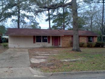 228 Sherwood Dr, Dothan, AL 36303 