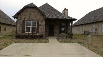 1046 Savannah Ln, Calera, AL 35040 