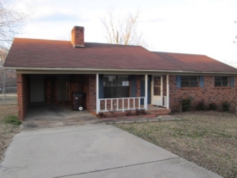 376 8th Ave. NW, Vernon, AL 35592 