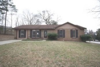 2300 18th Ave, Phenix City, AL 36867 