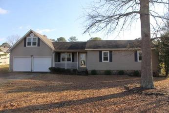 103 Cove Creek Ln, Rainbow City, AL 35906 