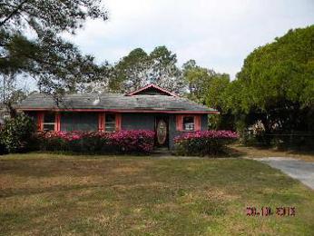 2104 Old Military, Mobile, AL 36605 