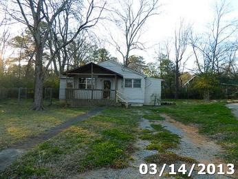 704 Sally Ann Cir, Birmingham, AL 35215 