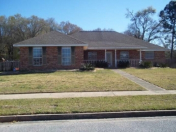 6729 Kings Branch Dr S, Mobile, AL 36618 