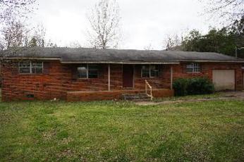 235 Third St, Gurley, AL 35748 