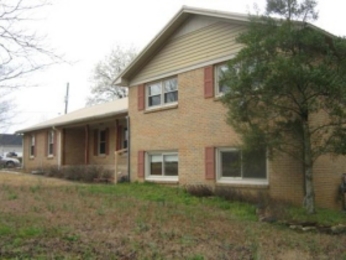 579 Boys Ranch Rd, Hartselle, AL 35640 