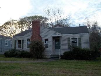 1360 Woodward Rd, Midfield, AL 35228 