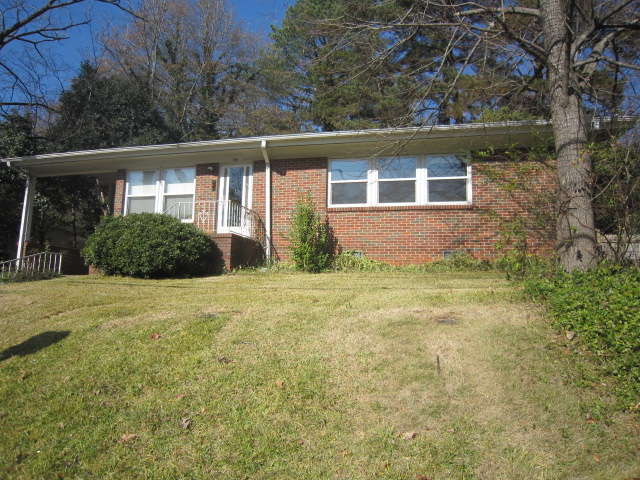 1104 Montclair Rd, Birmingham, AL 35213 