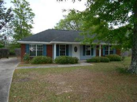 8685 Magnolia Ln E, Irvington, AL 36544 