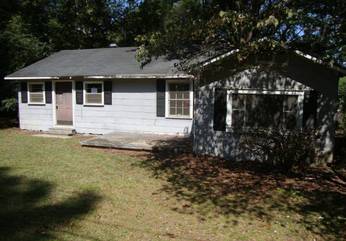 2015 Rigby St, Montgomery, AL 36110 