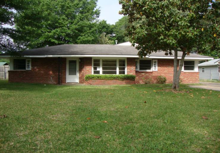 1214 Lakewood Dr, Montgomery, AL 36109 
