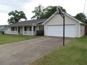 11630 Ashley Ave, Northport, AL 35475 