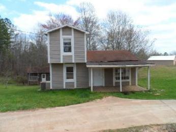225 County Road 261, Muscadine, AL 36269 