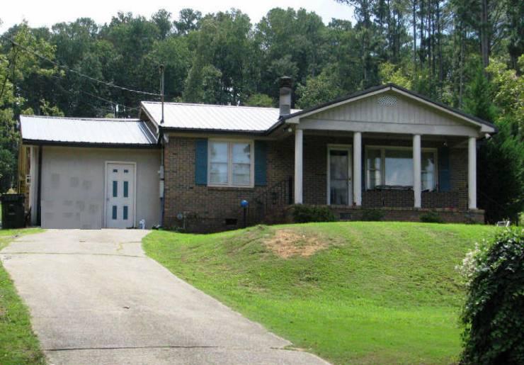 407 Macon Drive, Glencoe, AL 35905 