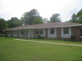 205 Briarhill Rd, Enterprise, AL 36330 