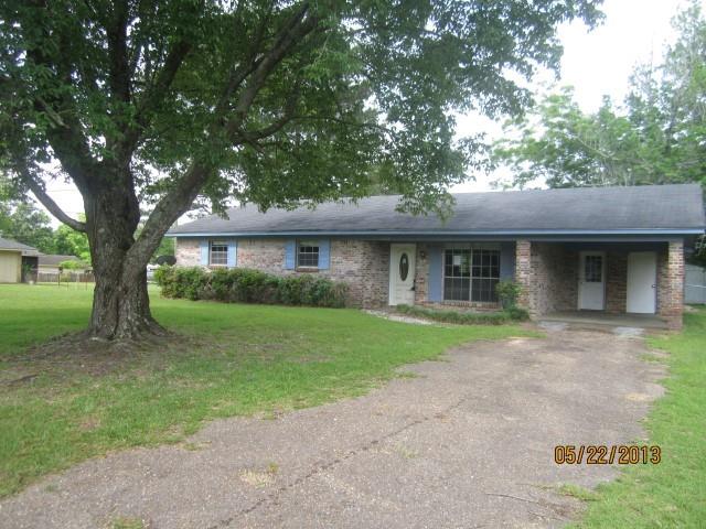 46109 Sunset Dr, Bay Minette, AL 36507 