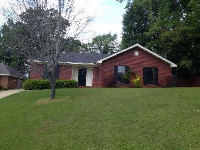 106 Valley Creek Dr, Prattville, AL 36066 