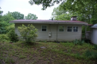 1766 Lakeshore Dr, Oneonta, AL 35121 