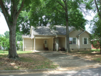1006 5th Pl, Sylacauga, AL 35150 