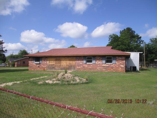 320 Sharon Ln, Ozark, AL 36360 