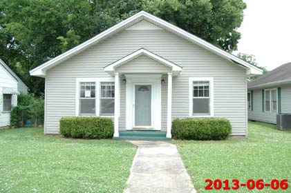 802 N Columbia Ave, Sheffield, AL 35660 